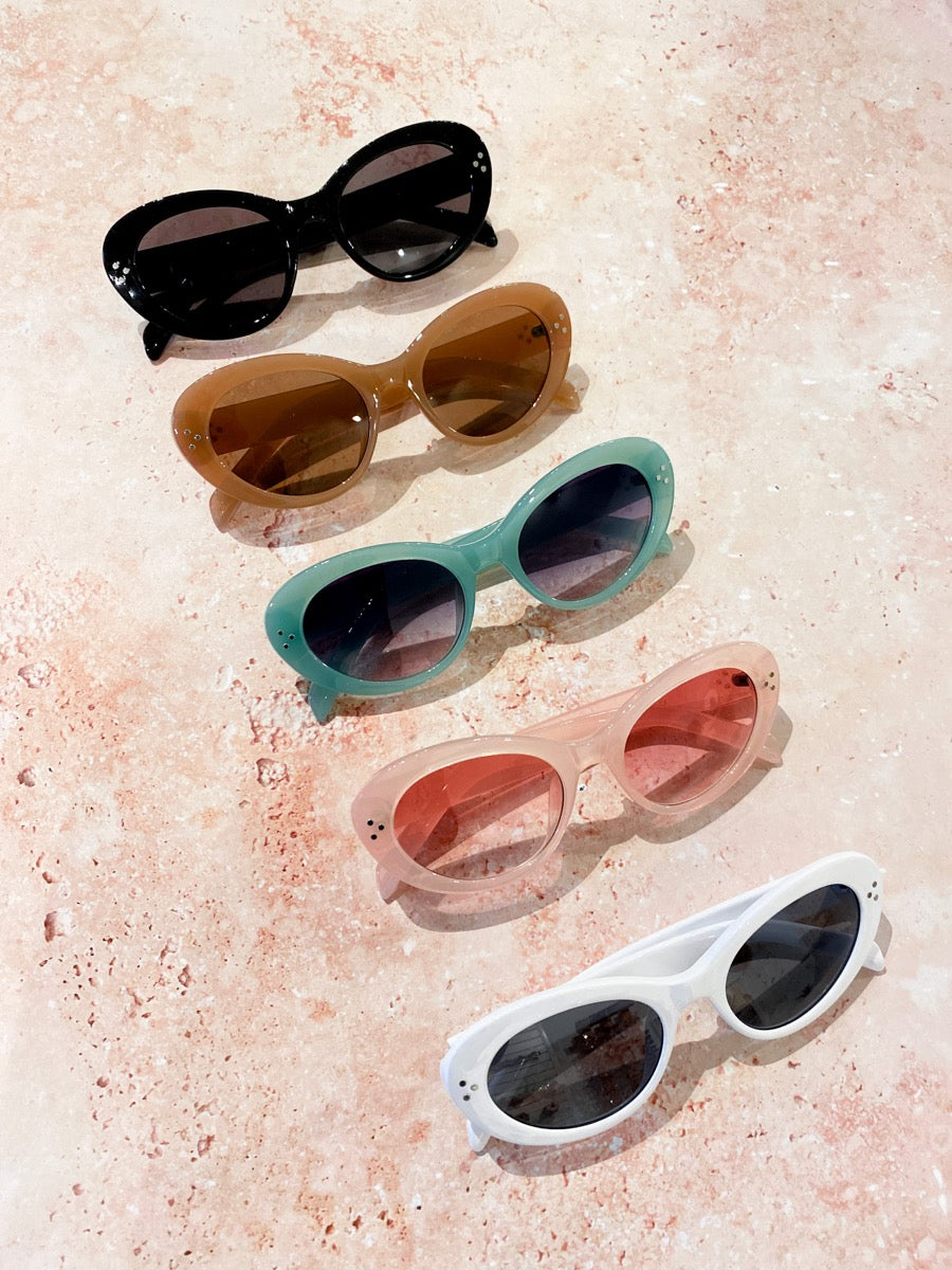 Verna Retro Cat-eye Sunglasses