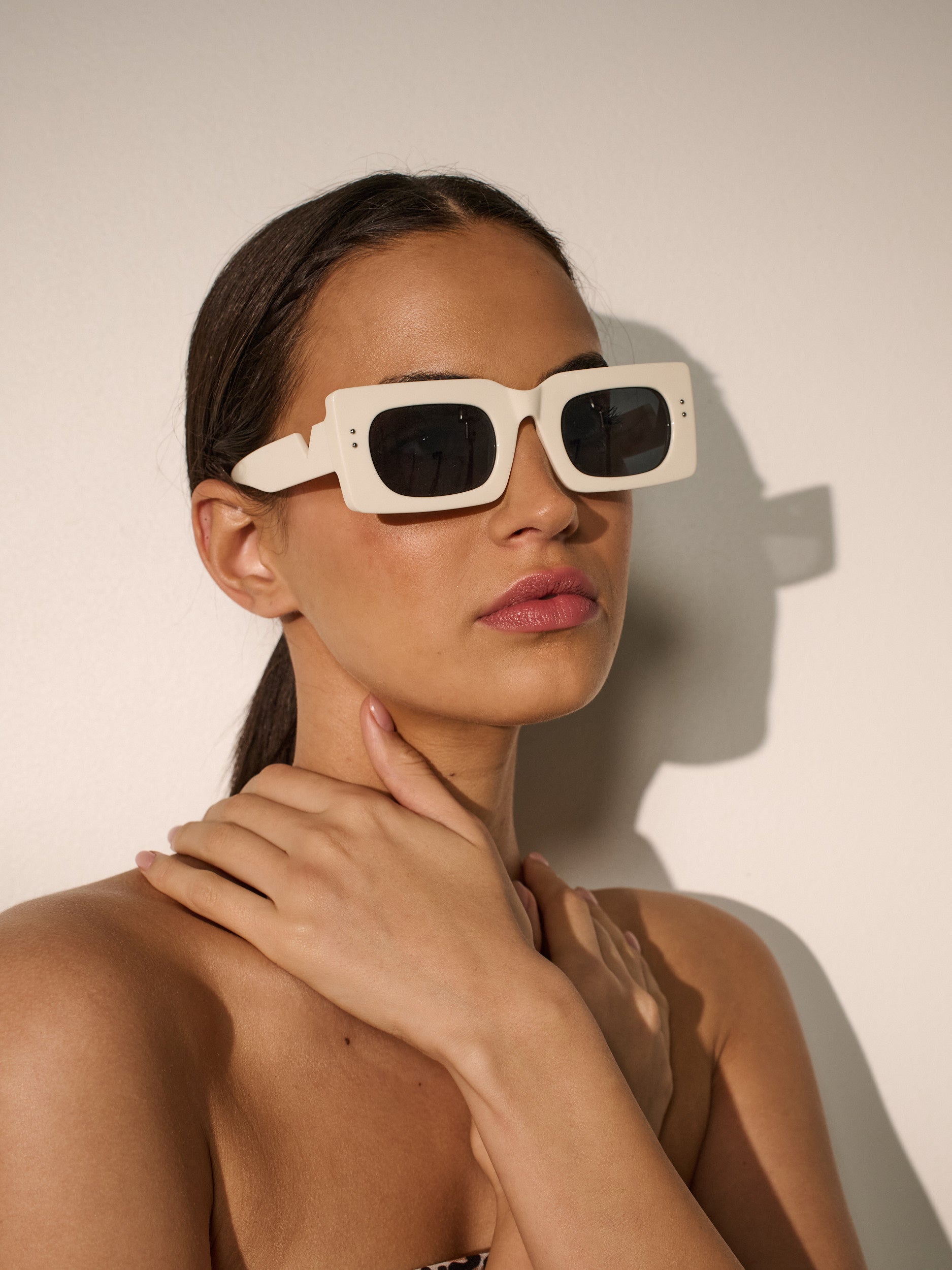 Joan Oversized Sunglasses in White