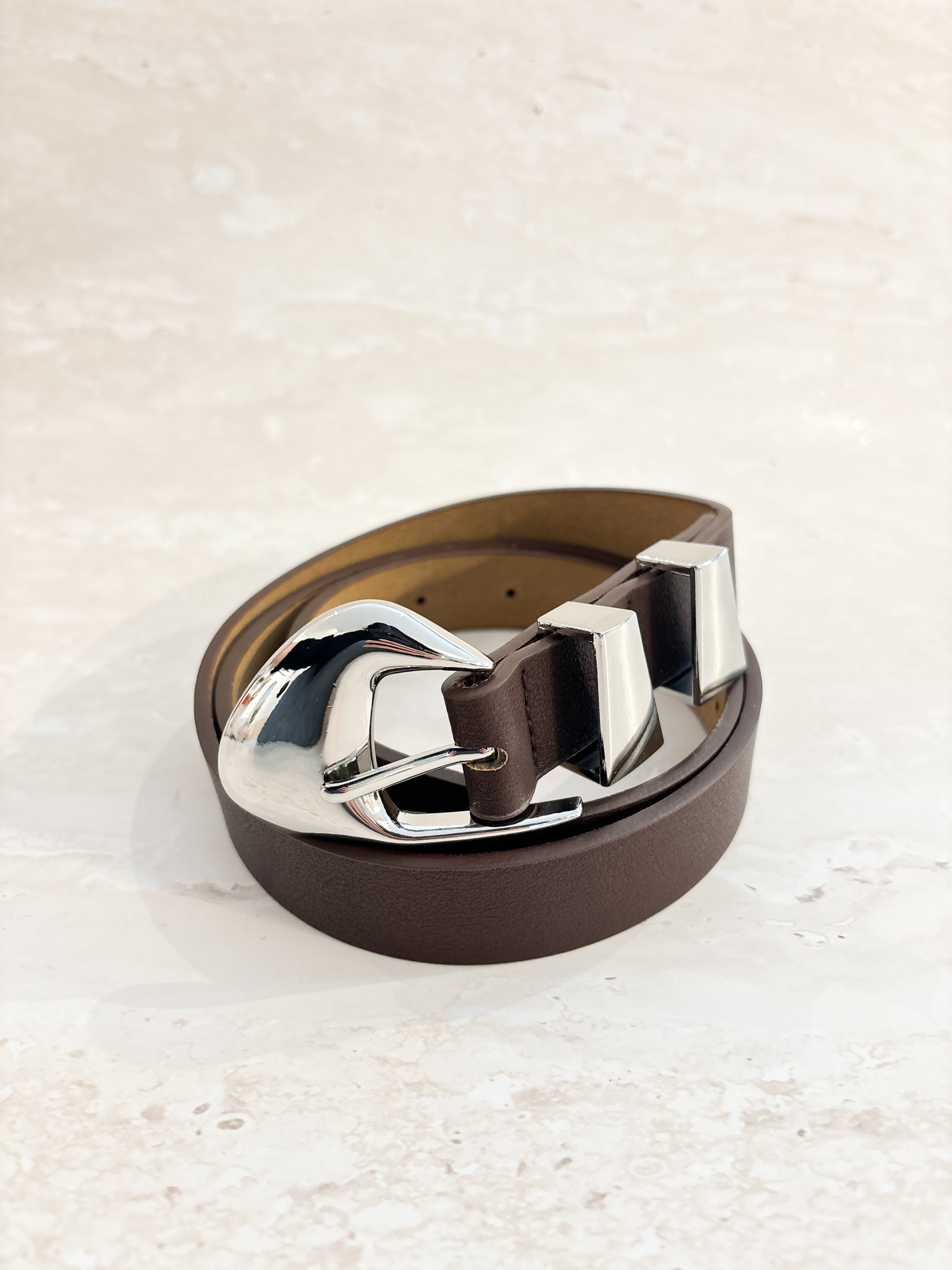 Pebble Dome Buckle Belt in Brown