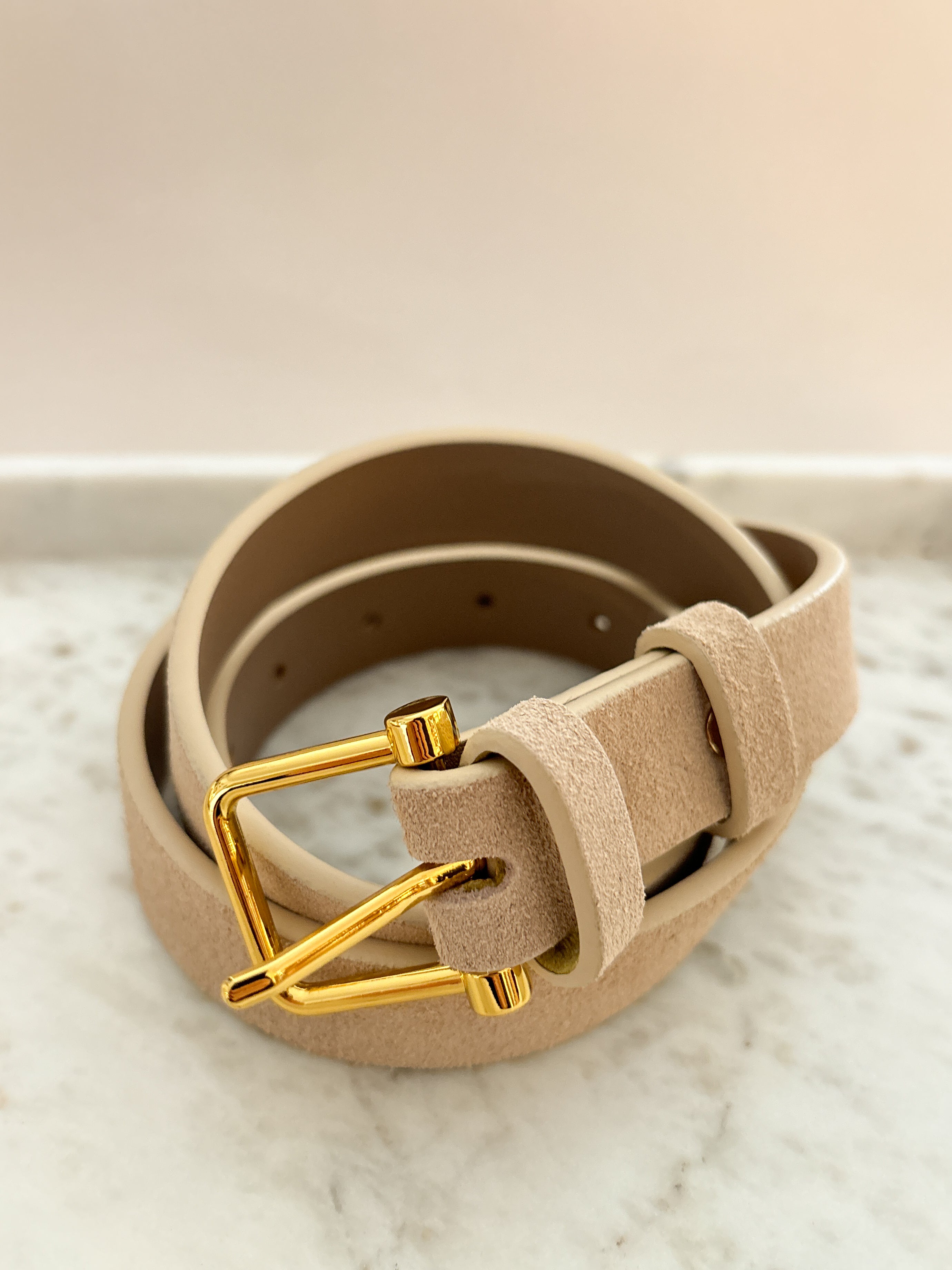 Halley Suede Buckle Belt in Stone