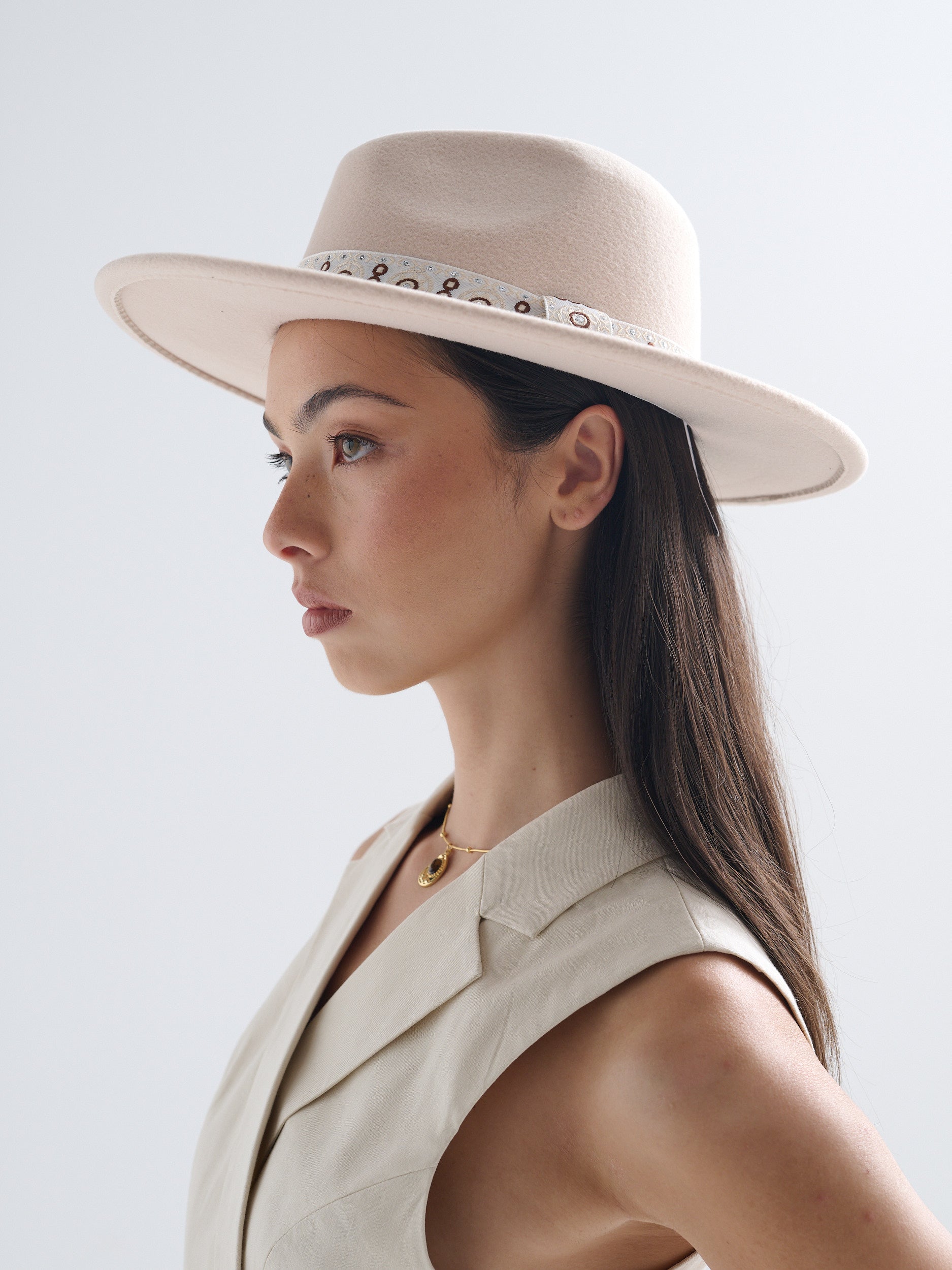 Lisa Trim Fedora Hat in Beige