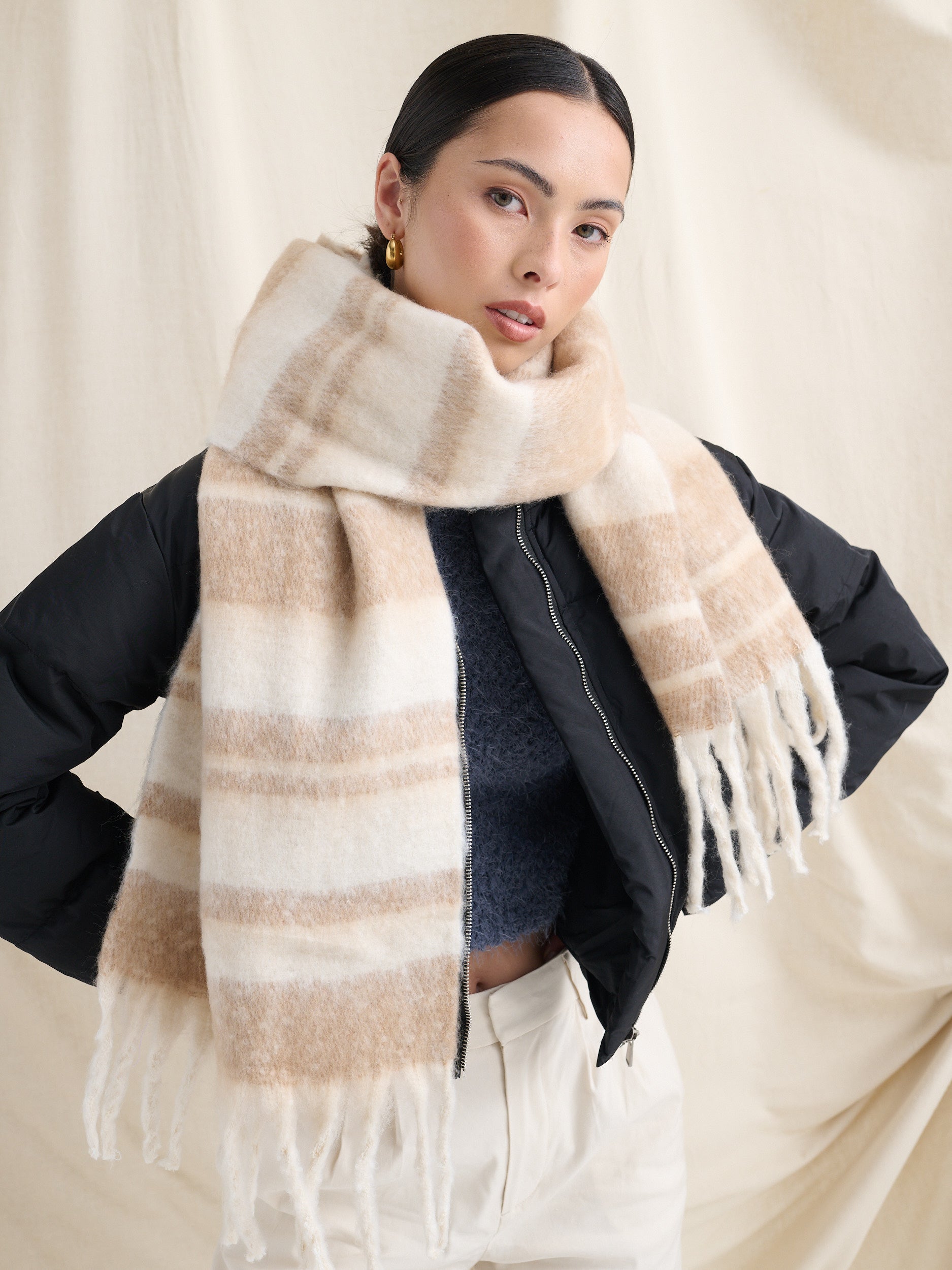 [Restocked] Soft Neutral Stripes Fluffy Scarf - Brown