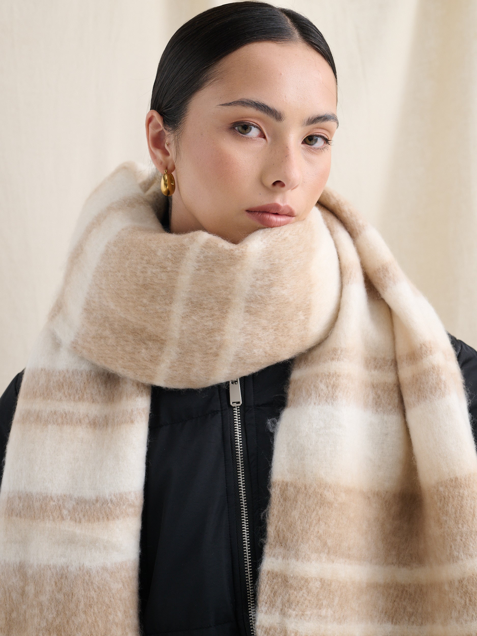 [Restocked] Soft Neutral Stripes Fluffy Scarf - Brown