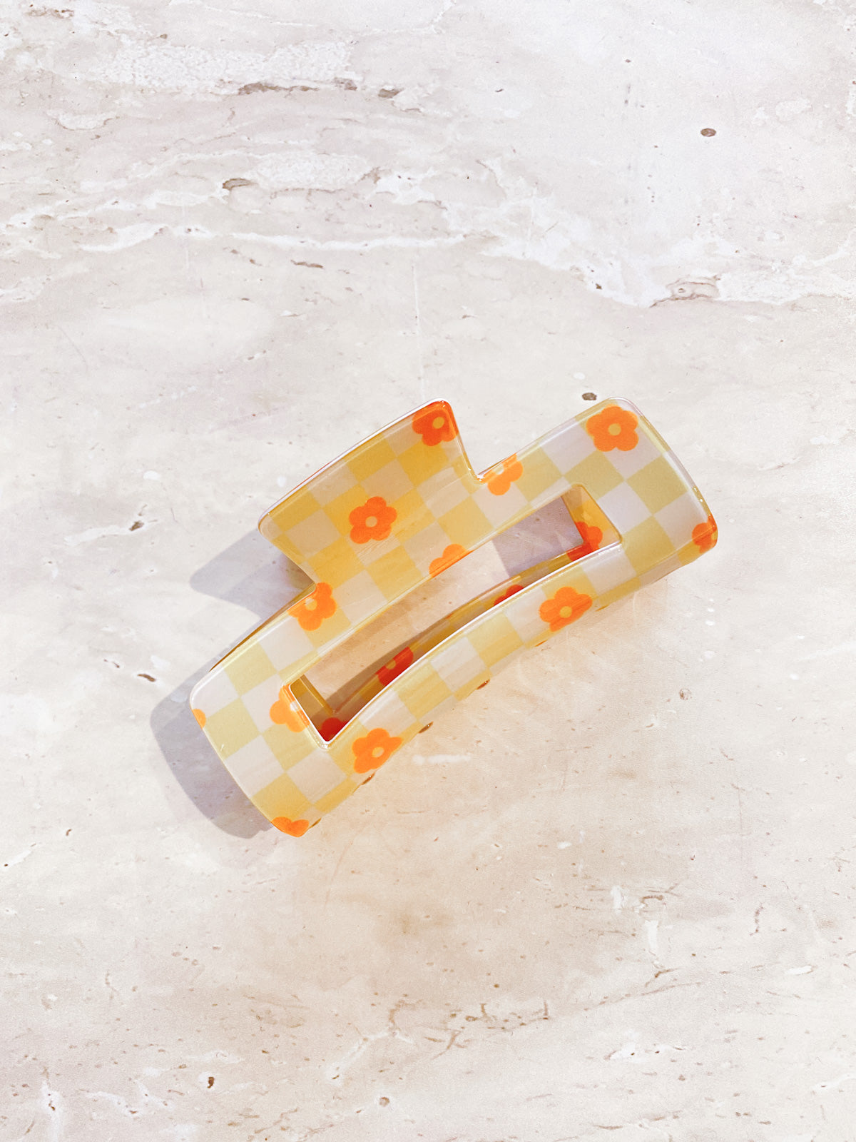[Restocked] Checkered Flower Claw Clips