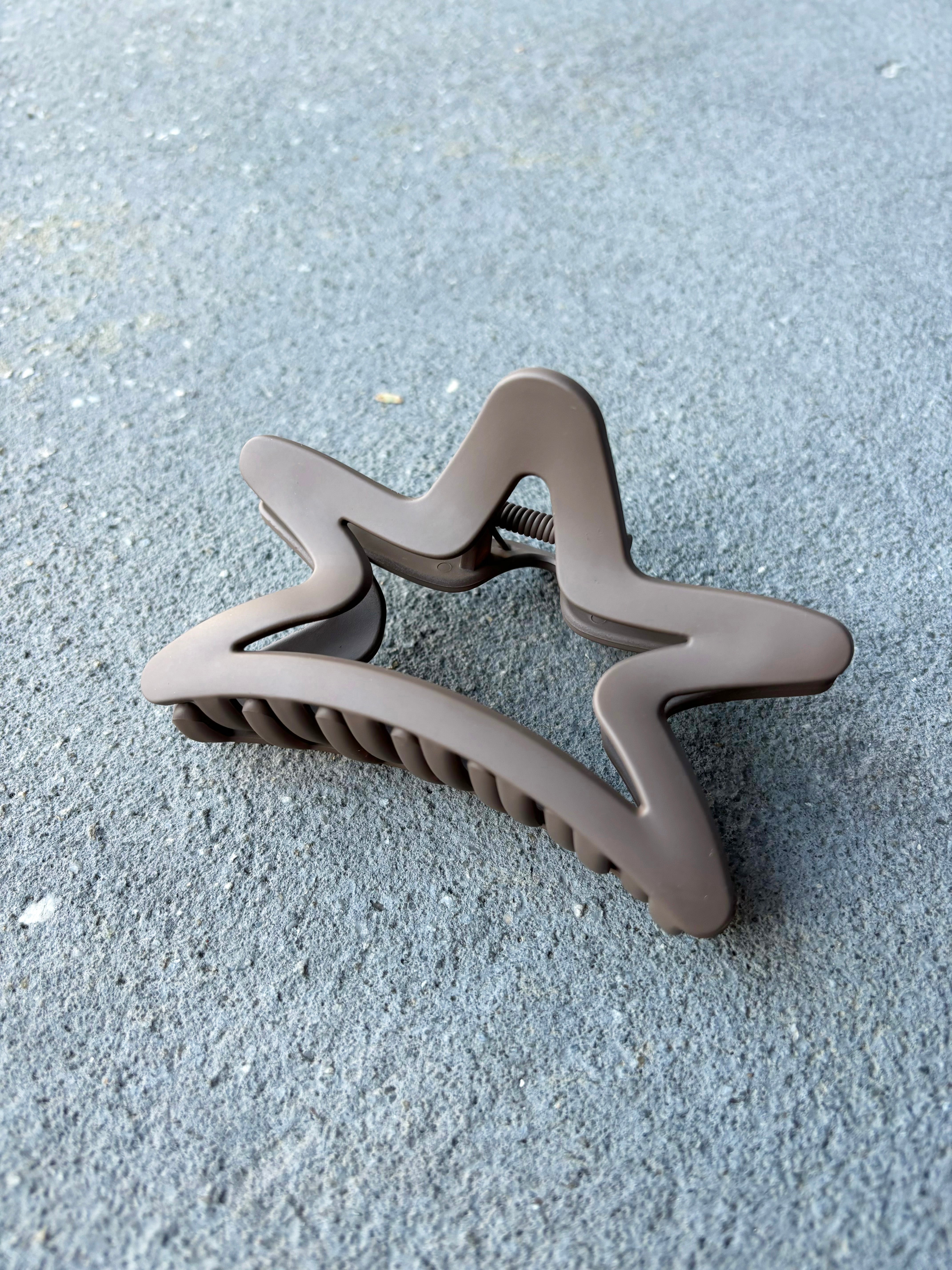 Matte Star Hair Claw Clips (2col)