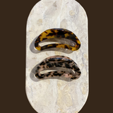 Oval Tort Hair Claw Clip in Light Tort