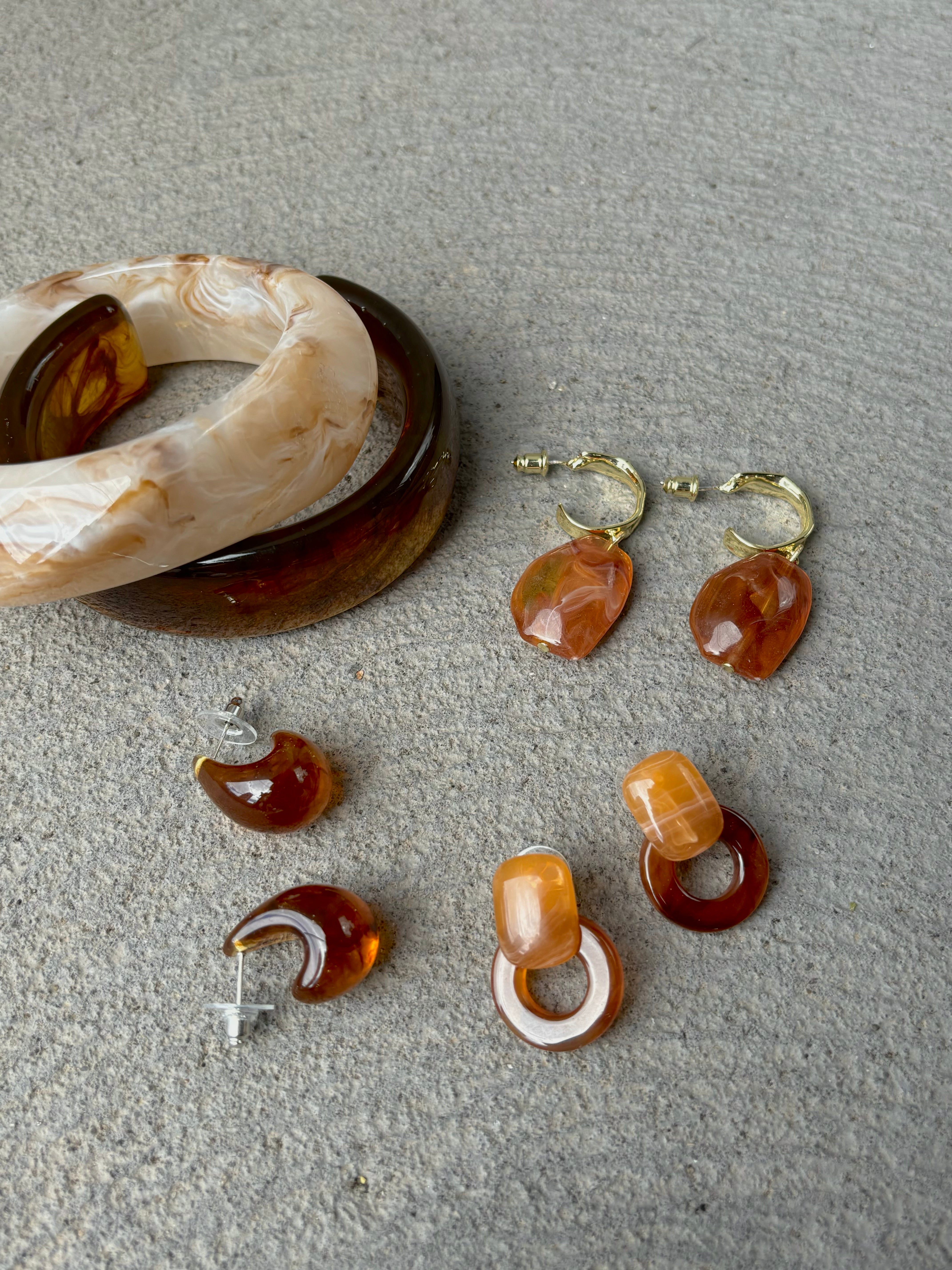 Amber Resin Droplet Earrings