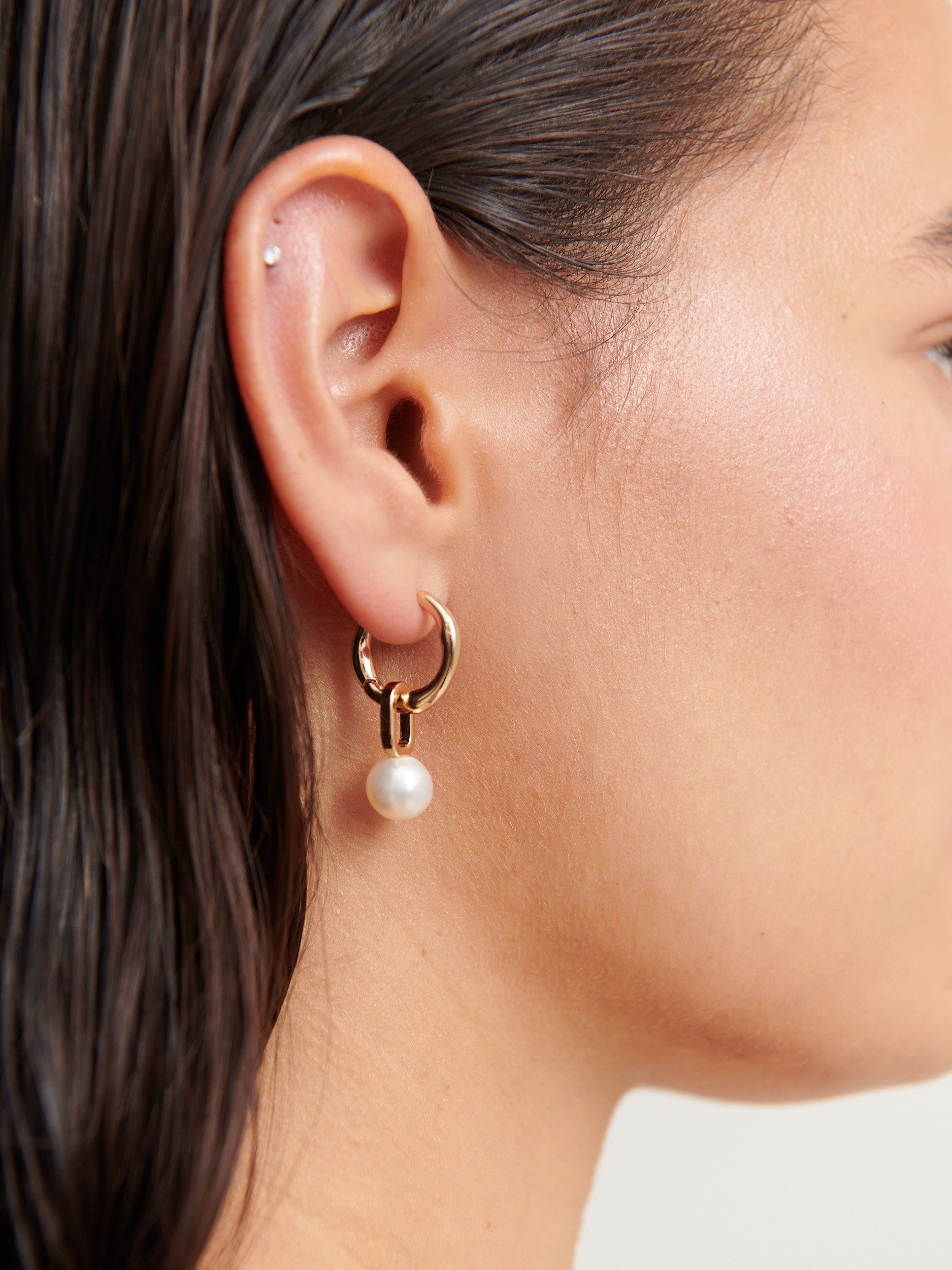 Bella Hoop Pearl 18K Gold Plated Earrings