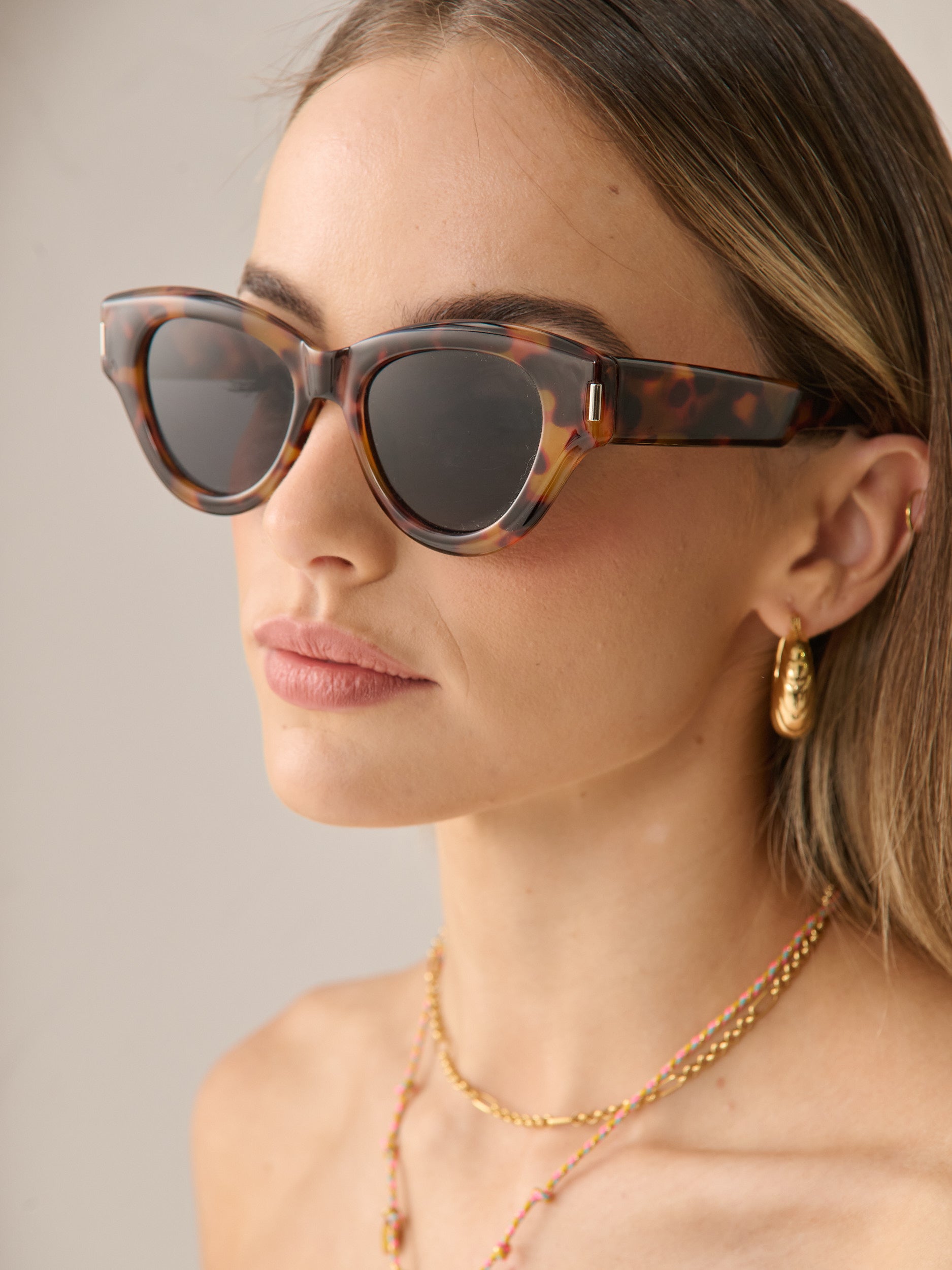 L&S Mielli Cat Eye Sunglasses in Tort