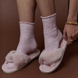 Knotted Fluffy Slippers in Pink (2SM & 2ML/pack)