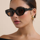 Lizzie Cat-Eye Sunglasses in Black