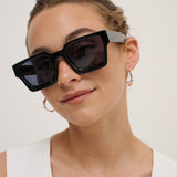 Jury Rectangular Sunglasses in Black