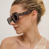 Grasson Rectangular Sunglasses in Tort