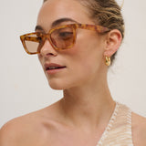 L&S Kitty Rectangular Sunglasses in Vintage Tort