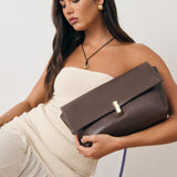 L&S Nova Clutch Bag in Brown