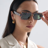 Sierra Square Frame Sunglasses in Tort