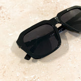 Delaney Oversized Sunglasses in Black