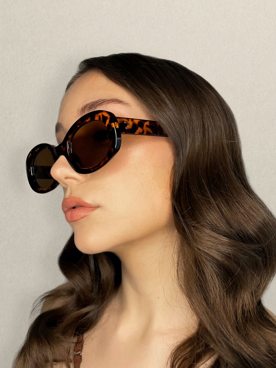 Lexie Retro Oversized Sunglasses