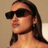 Theo Rectangular Sunglasses in Tort