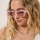 Cassie Cat-Eye Sunglasses in Lilac