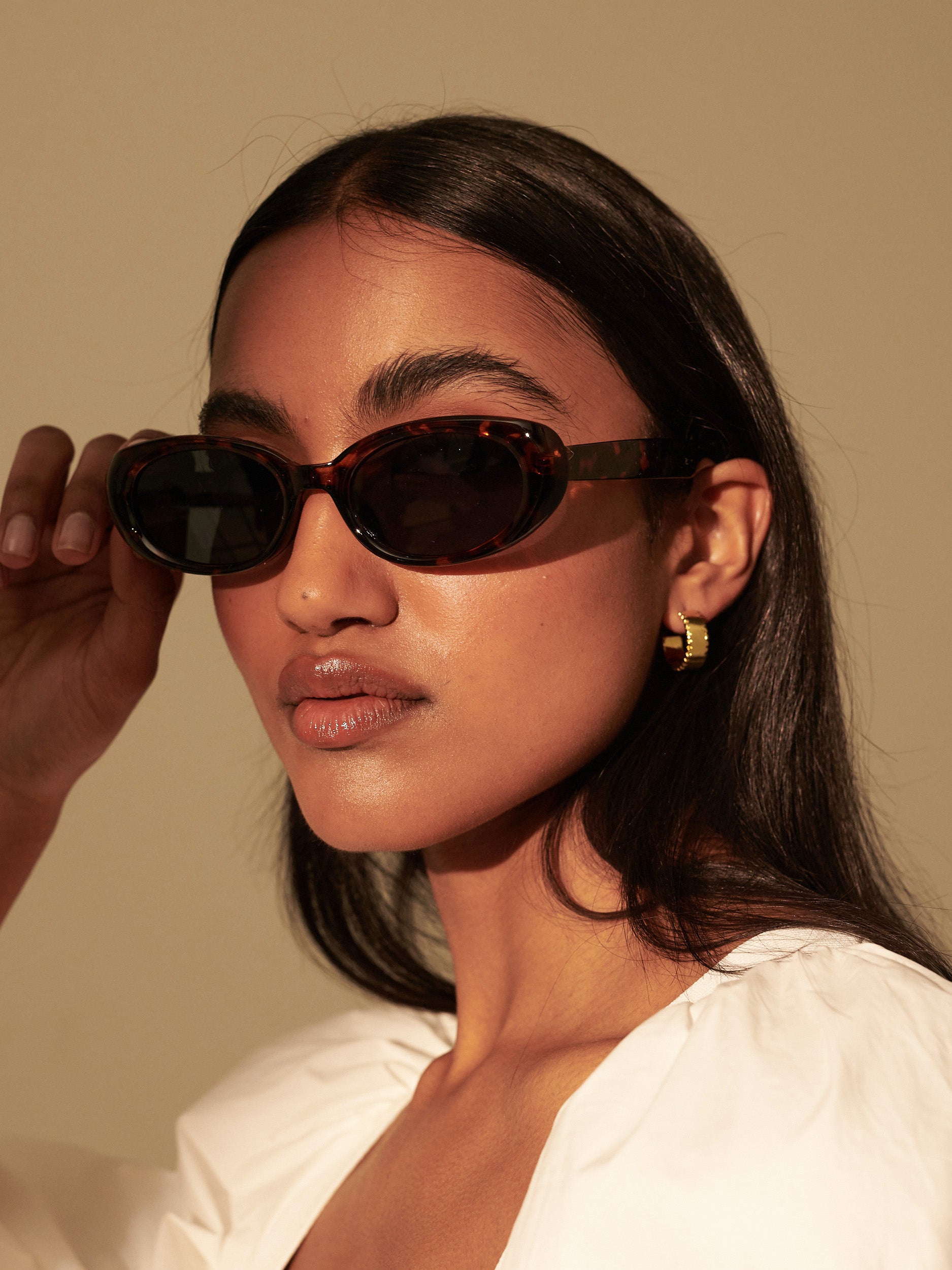 [Restocked] Mardi Oval  Retro Sunglasses