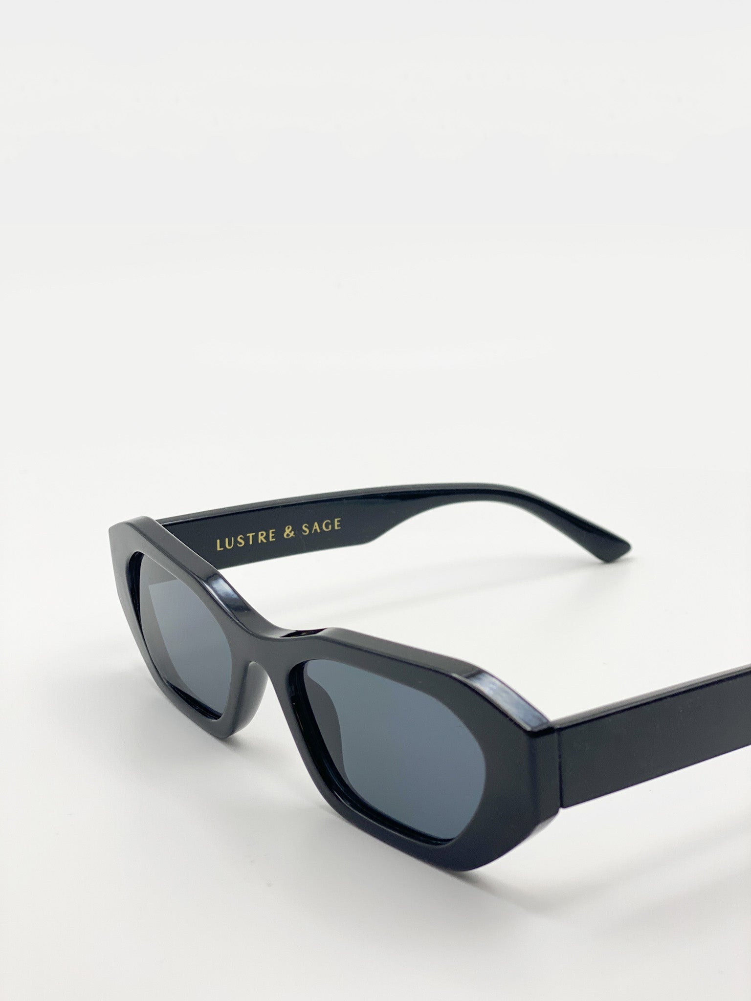 L&S Laila Square Frame Sunglasses in Black