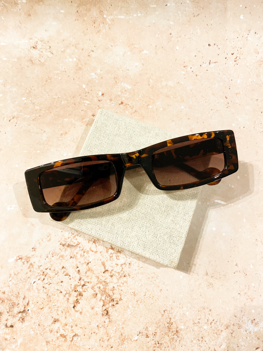 Ami Rectangular Sunglasses