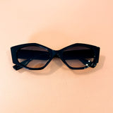 Simone Angular Sunglasses in Black