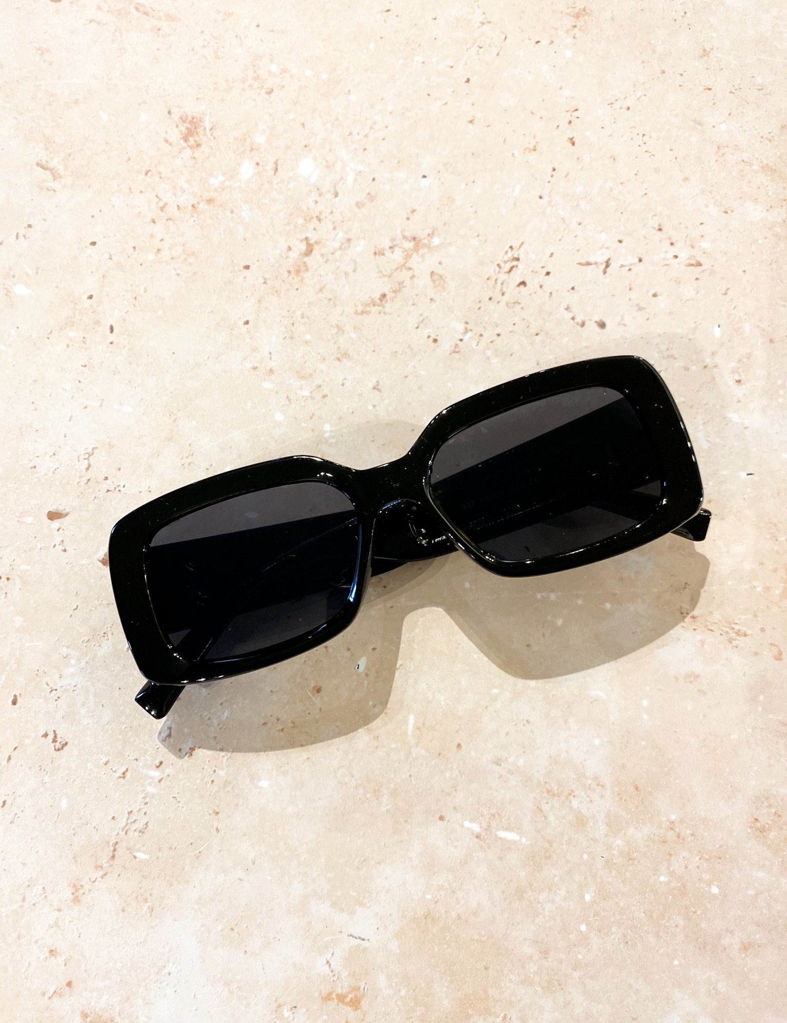 Raelene Oversized Sunglasses