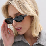 Anderson Oval Frame Sunglasses in Black