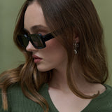 Deanne Rectangular Sunglasses in Black