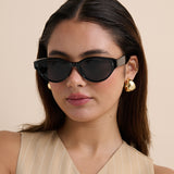 Heaven Oval Frame Sunglasses in Black