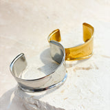Metal Cuff Bangle in Gold