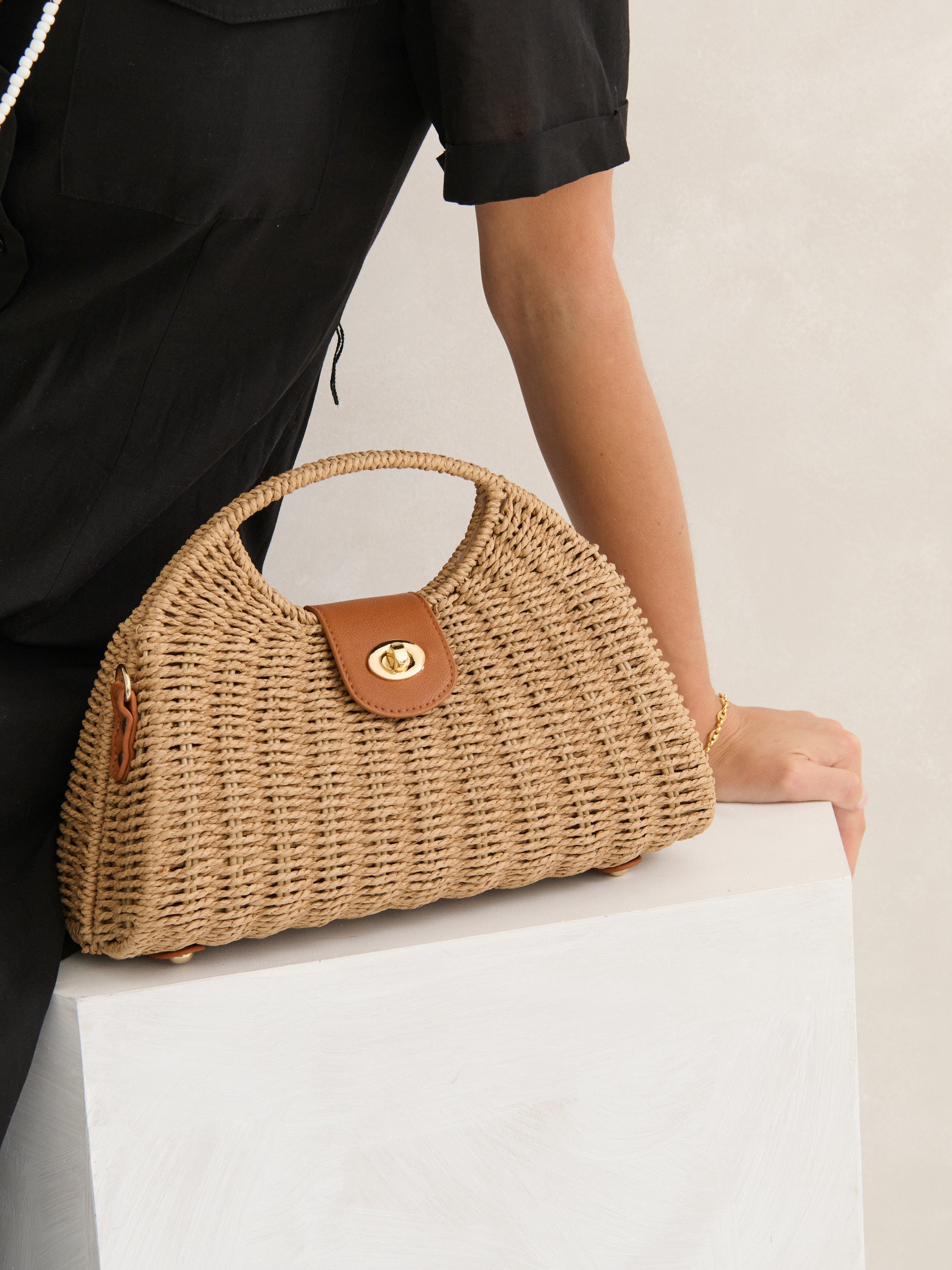 Maggie Summer Straw Bag in Tan