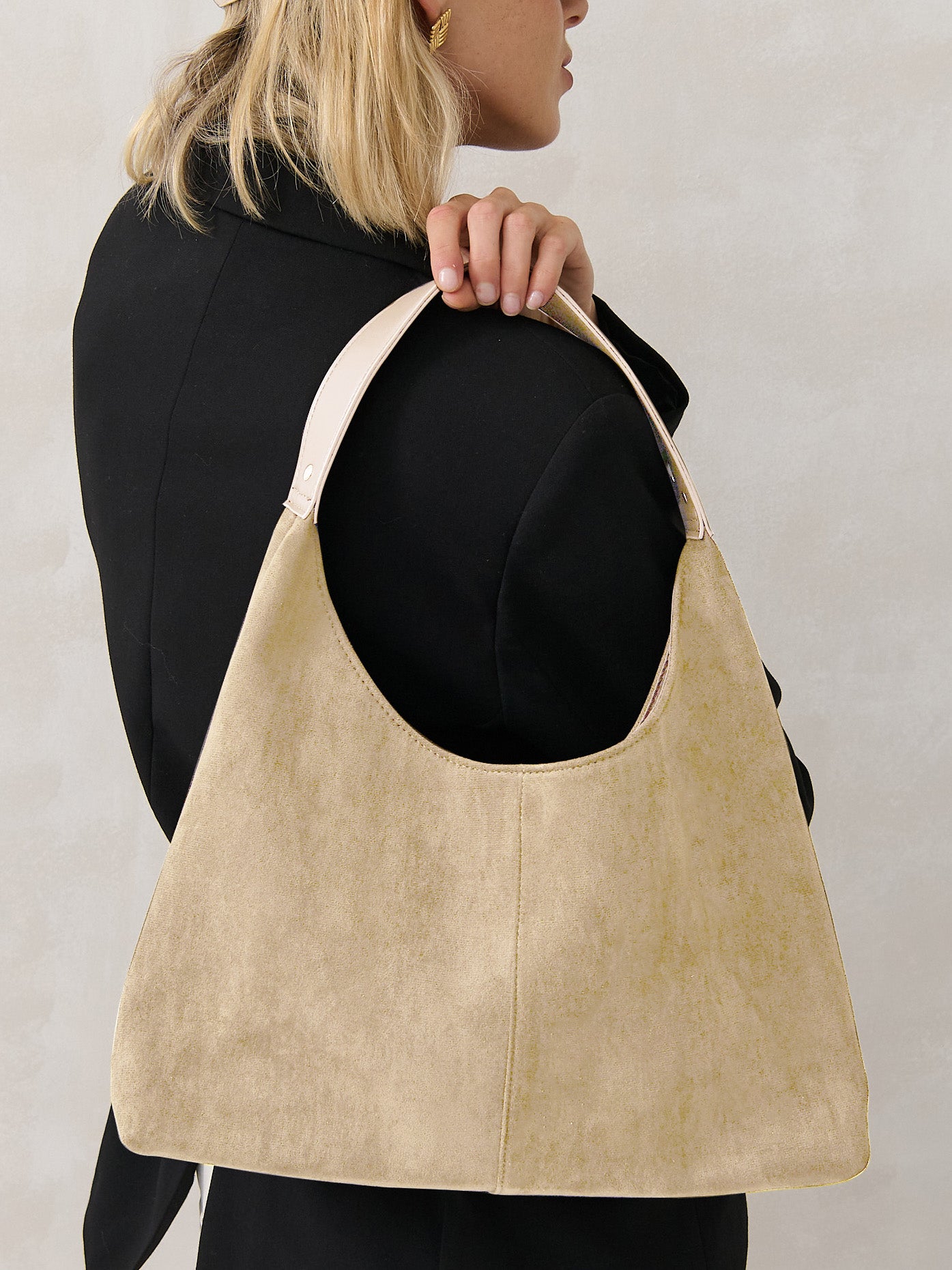 [New Colour] Kenny Suede Bag in Beige