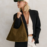 Kenny Suede Bag in Olive