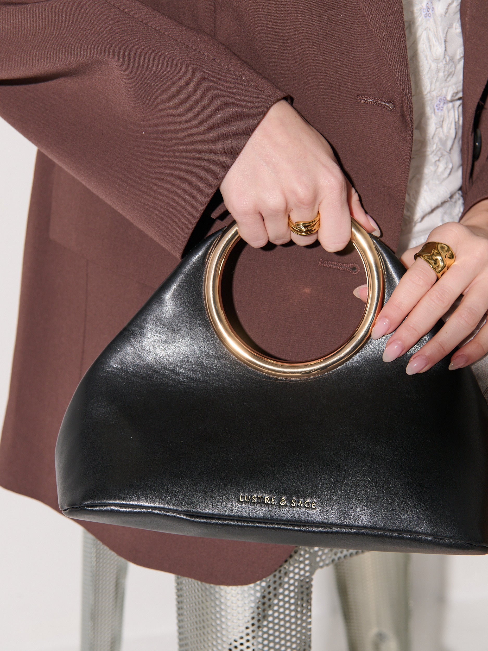 Hailey Statement Handle Bag in Black