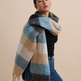 Lindy Checkered Fluffy Scarf