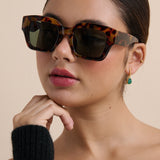 Jollie Angular Sunglasses in Tort