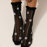 Lightweight Daisy Mesh Socks