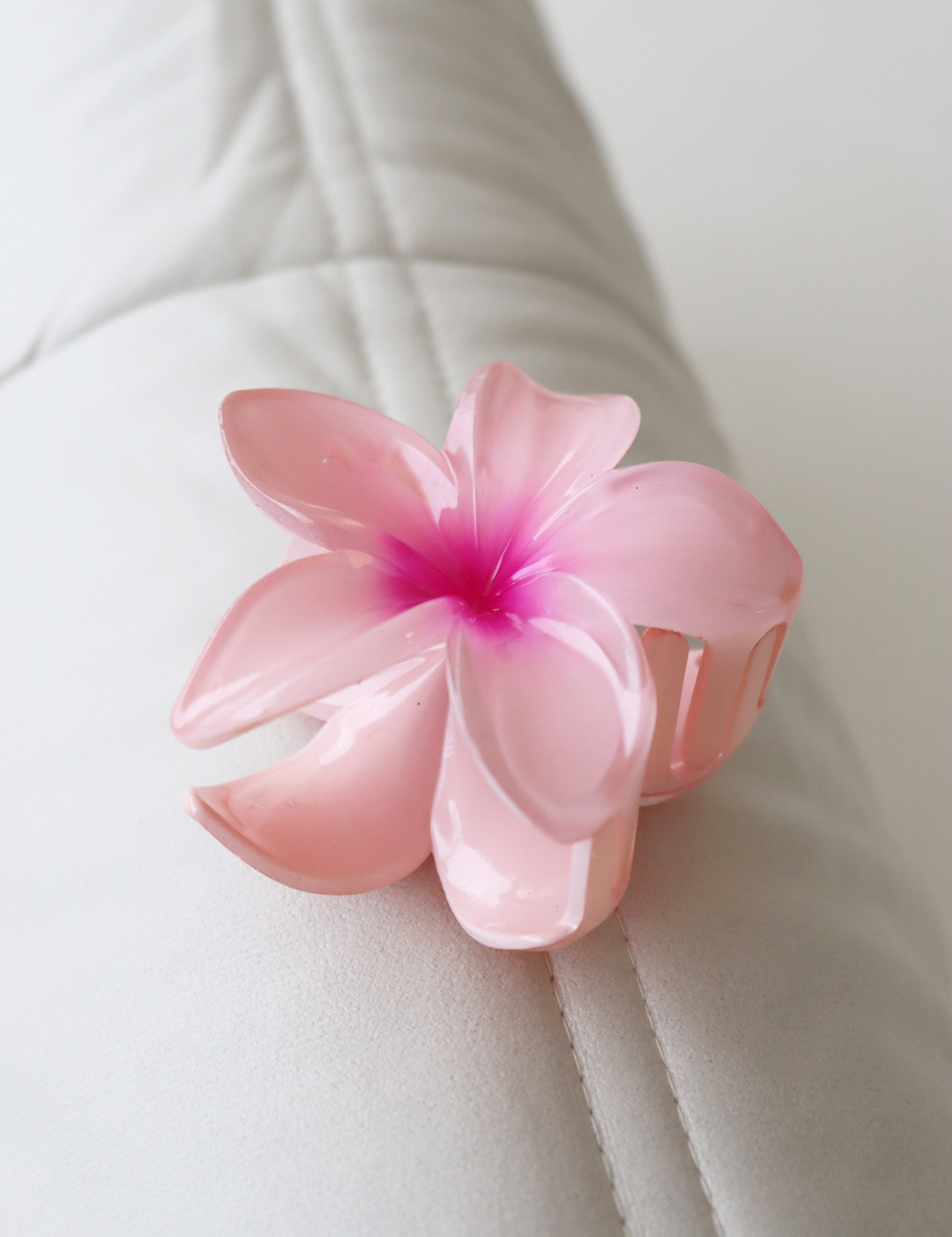 Aloha Flower Claw Clip (5col)