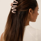 Lune Wavy Matte Claw Clip