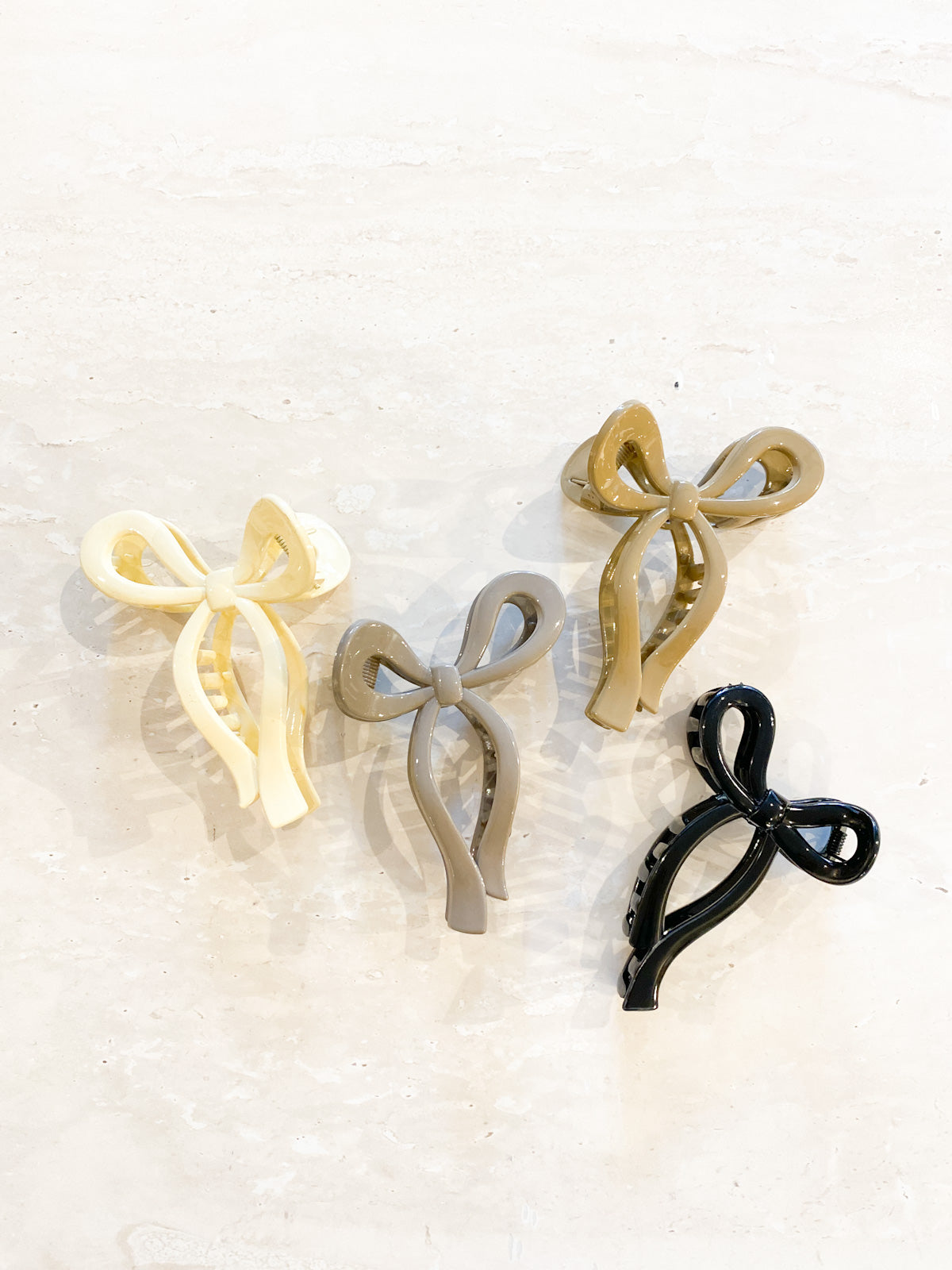 Glossy Bow Claw Clips