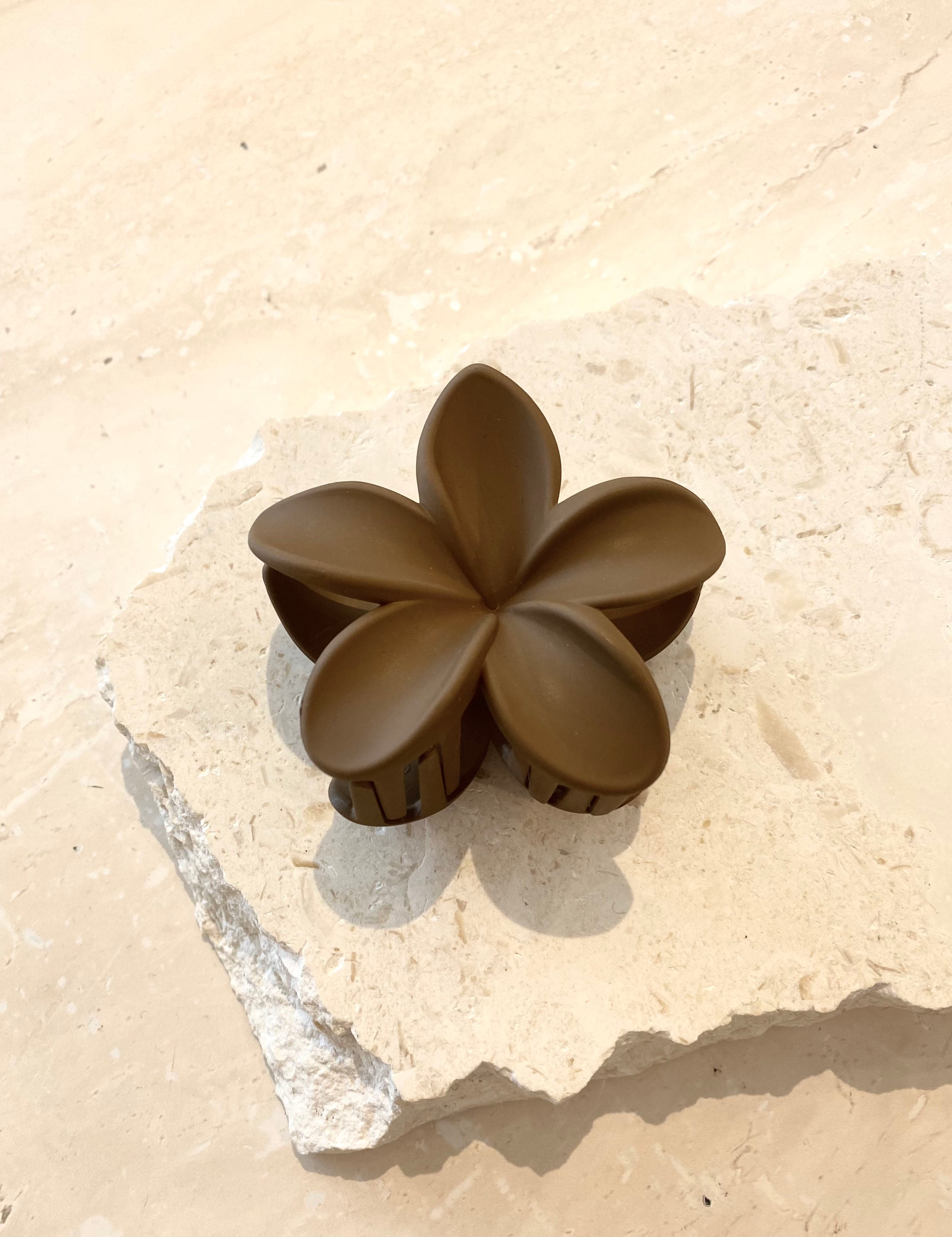 [Restocked] Hibiscus Matte Flower Claw Clips (4col)