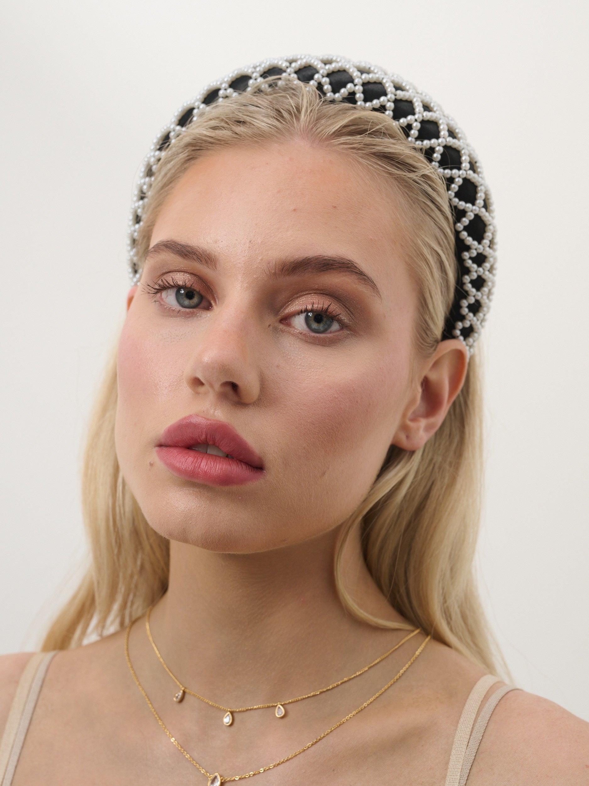 Lia Pearl Statement Headband