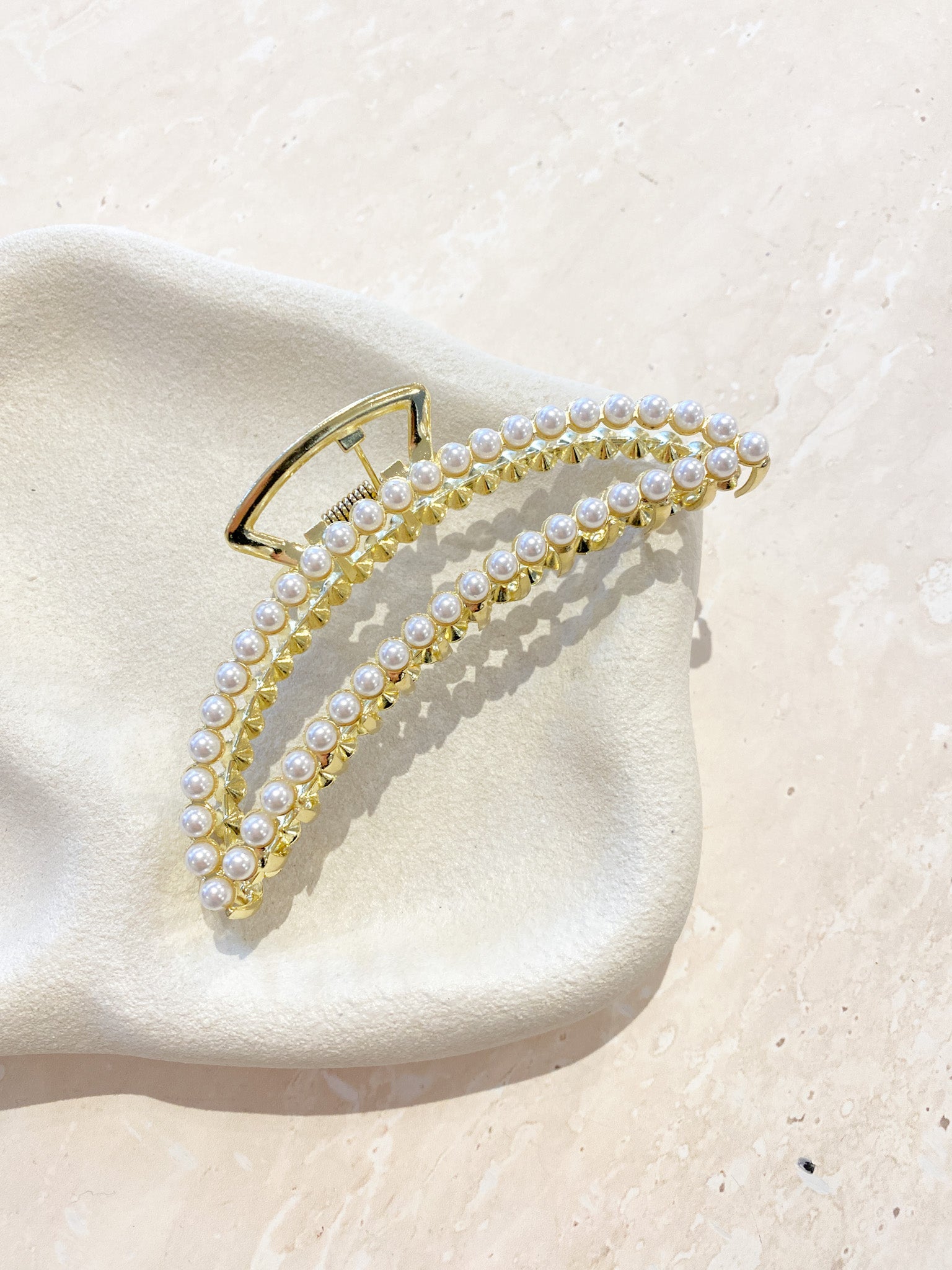 Pearl Gold Metal Claw Clip