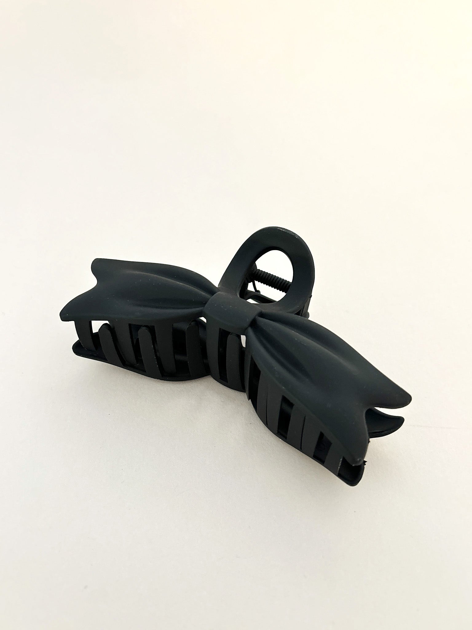 [All Restocked] Vastile Bow Hair Claw Clip (4col)