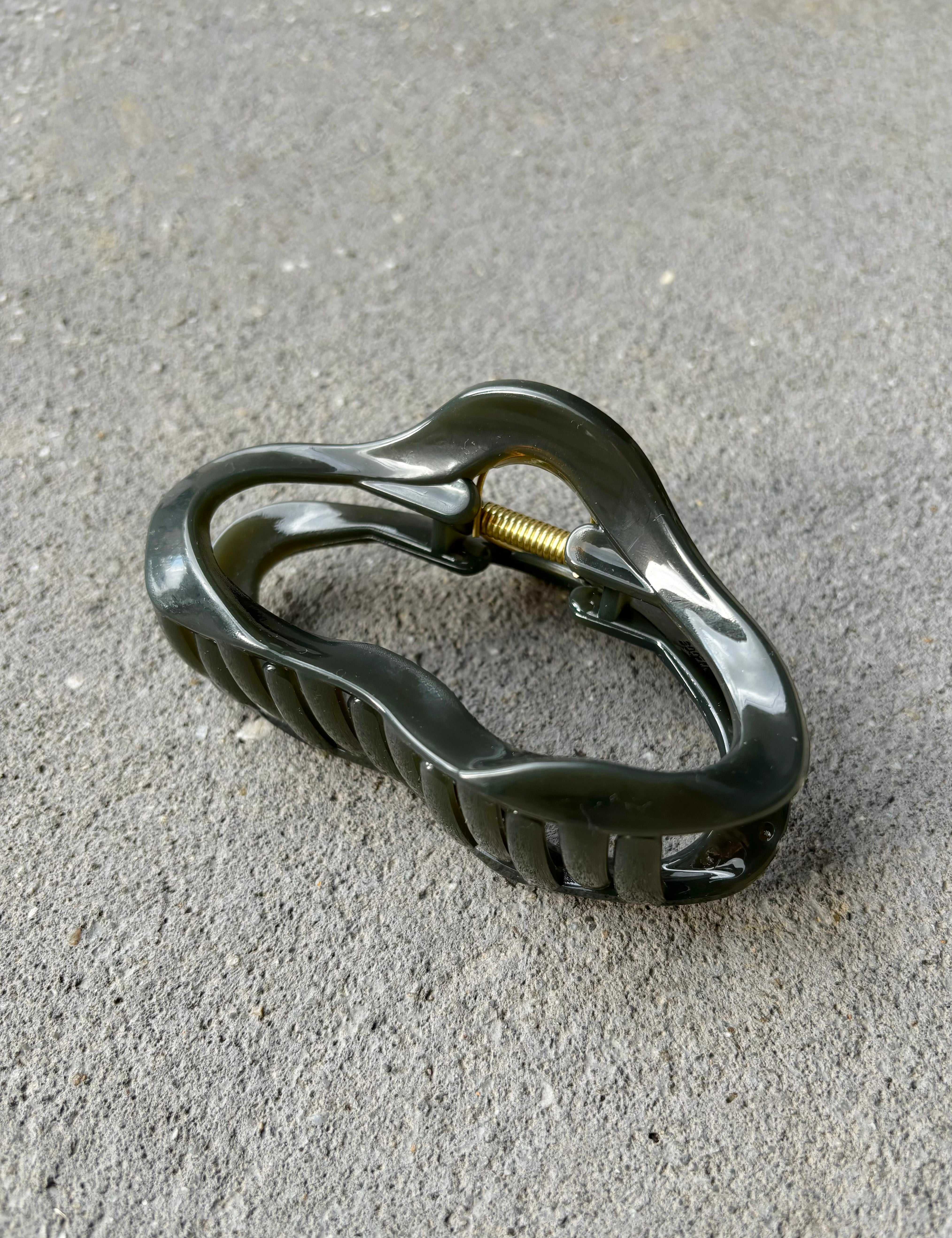 [Restocked] Cloud Hair Claw Clips (3col)