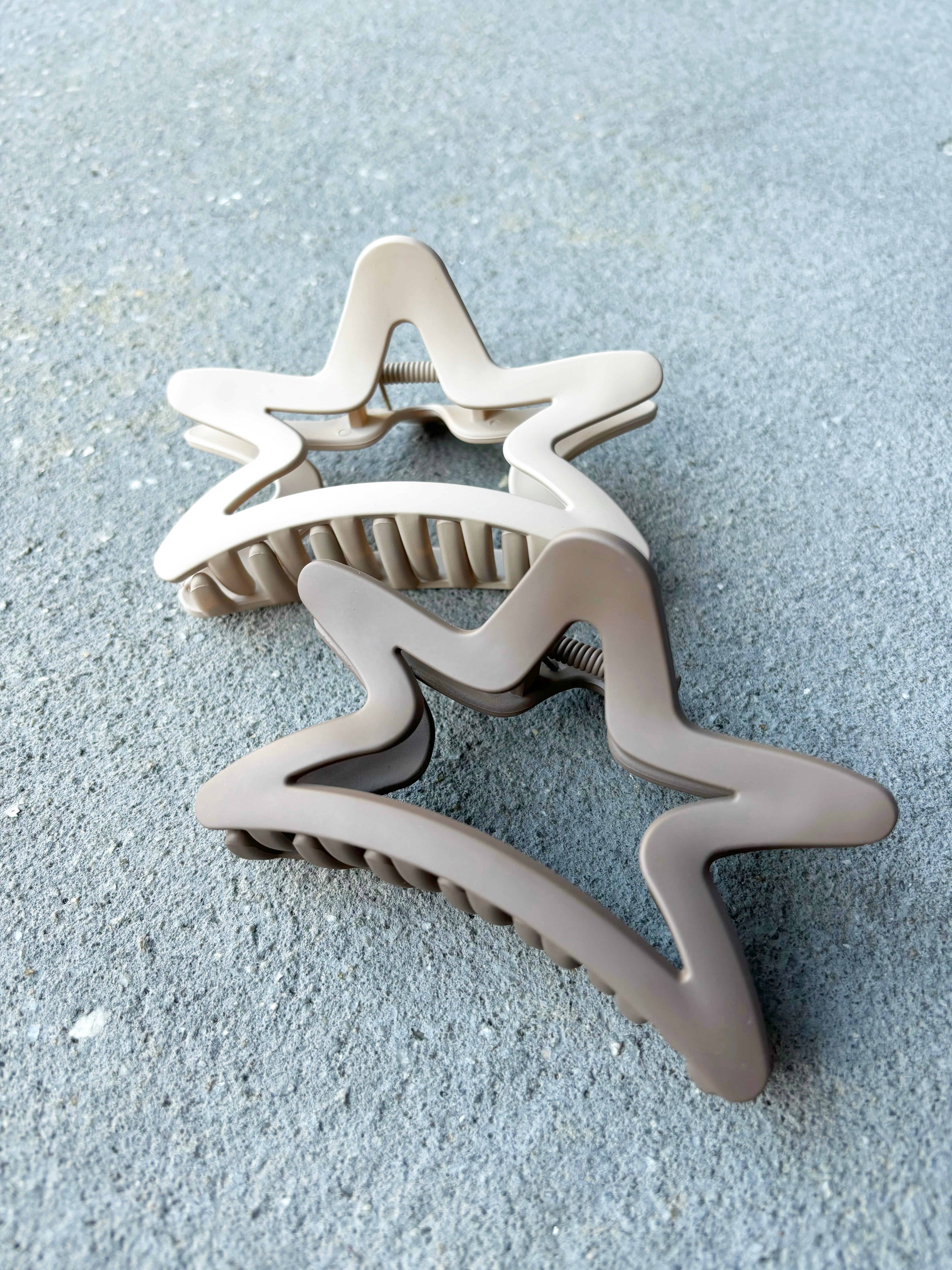 Matte Star Hair Claw Clips (2col)