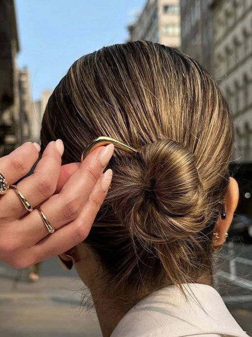 Pheobe Plain French Pin in Gold (1pc)